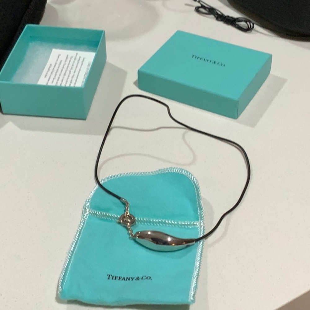 Tiffany necklace for men